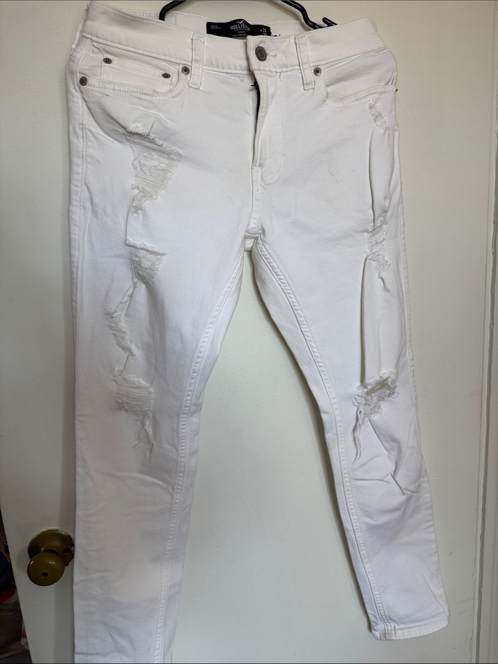 Hollister White Distressed Skinny Men’s Jeans